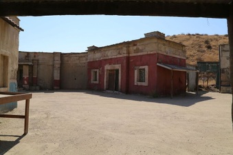Enlarge photo 116
