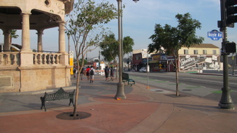 Enlarge photo 11