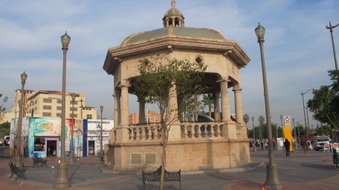 Enlarge photo 13