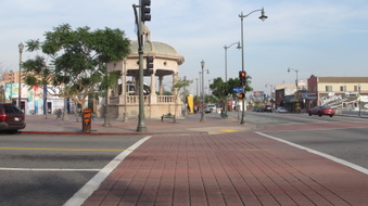 Enlarge photo 17