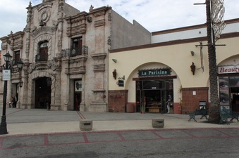 Enlarge photo 28
