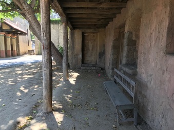 Enlarge photo 127