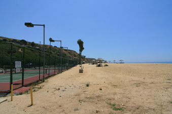 Enlarge photo 76