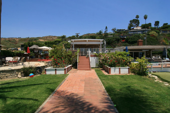 Enlarge photo 32