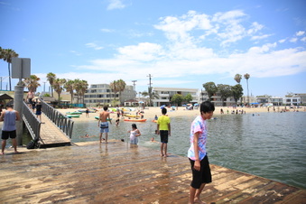 Enlarge photo 12