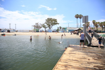 Enlarge photo 13