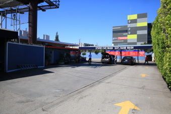 Enlarge photo 27