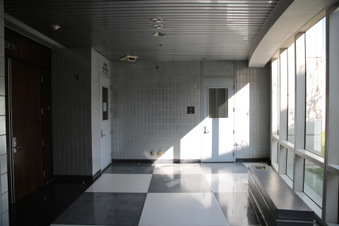 Enlarge photo 46