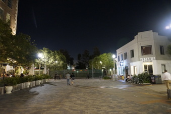 Enlarge photo 13