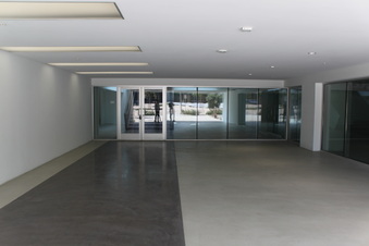 Enlarge photo 18