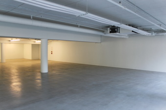 Enlarge photo 35