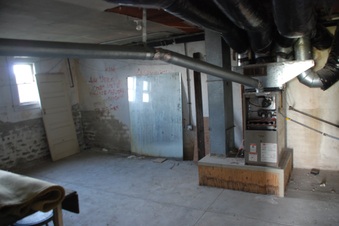 Enlarge photo 179