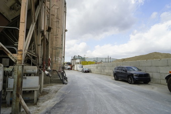 Enlarge photo 18