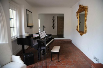 Enlarge photo 45