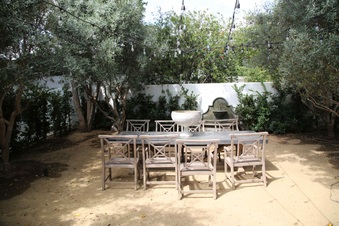 Enlarge photo 74