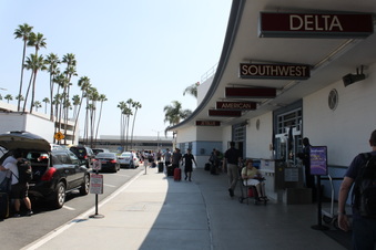 Int/Ext Airport