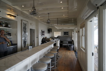 Enlarge photo 34