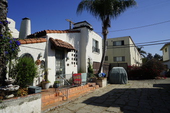 Enlarge photo 9