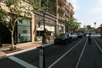 Enlarge photo 36