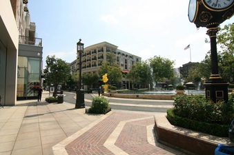 Enlarge photo 89