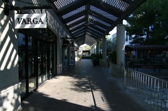 Enlarge photo 62