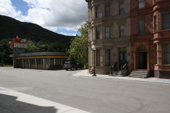 Enlarge photo 16