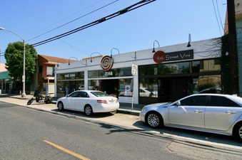 Enlarge photo 35