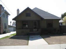 4538 Russel Ave