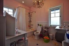 Enlarge photo 46