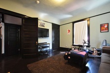 Enlarge photo 38