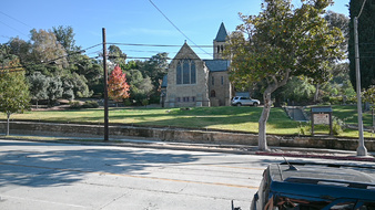 Enlarge photo 2