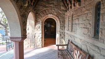 Enlarge photo 23
