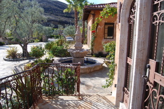 Enlarge photo 17