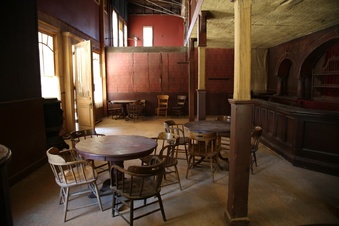 Enlarge photo 17