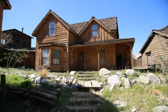 Enlarge photo 53