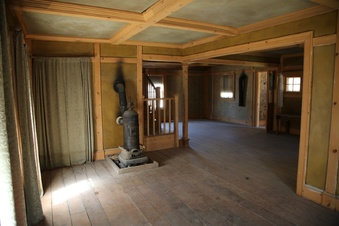 Enlarge photo 54