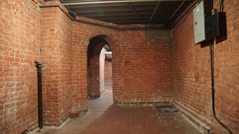 Enlarge photo 178