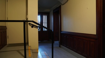 Enlarge photo 211