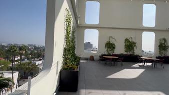 Enlarge MOV 10