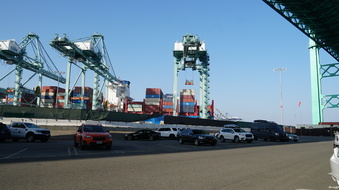 Enlarge photo 26