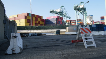 Enlarge photo 32