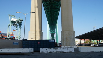 Enlarge photo 34
