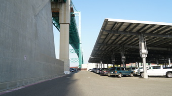Enlarge photo 37