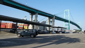 Enlarge photo 48