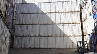 Enlarge photo 42