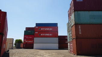 Enlarge photo 29