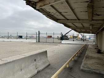 Enlarge photo 19