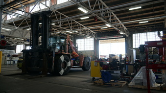 Enlarge photo 137