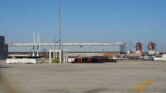 Enlarge photo 146