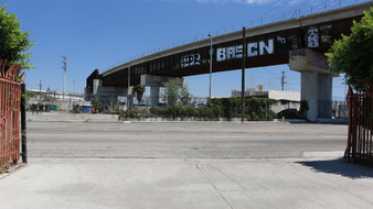 Enlarge photo 2